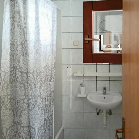 Beautiful In With Wifi Apartment Pirovac